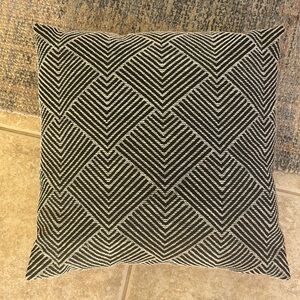 World Market Accent Pillow • Like New